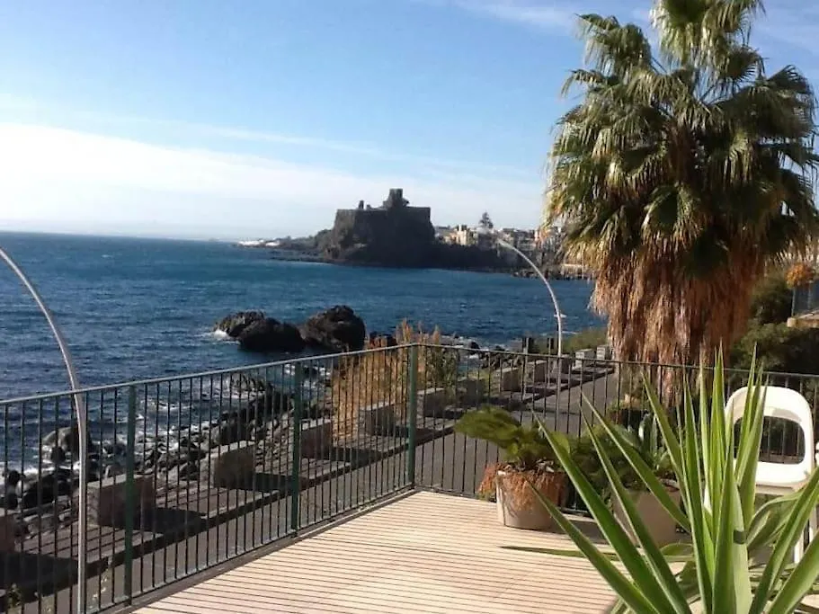 Prua Sul Mare Apartment Aci Castello Italy