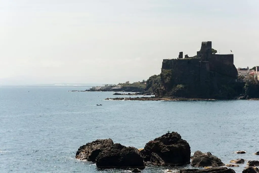 Prua Sul Mare Apartment Aci Castello Italy