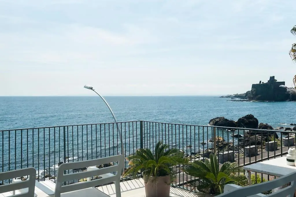 Prua Sul Mare Apartment Aci Castello